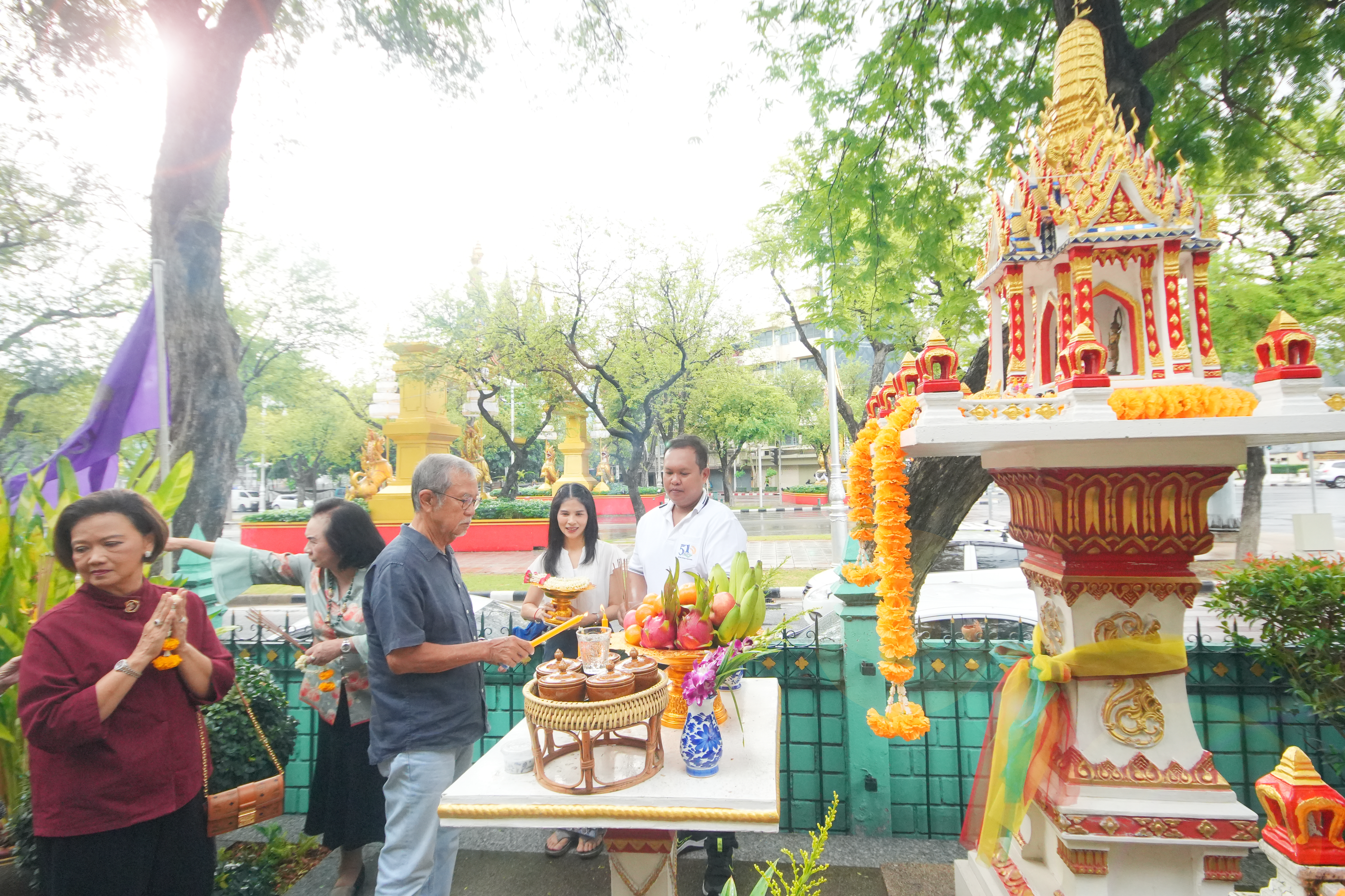 title - ชมรมผู้สูงอายุ ส.ป.ก. จัดพิธีทำบุญอุทิศส่วนกุศลให้ข้าราชการ/เจ้าหน้าที่ ส.ป.ก. ที่ล่วงลับไปแล้ว